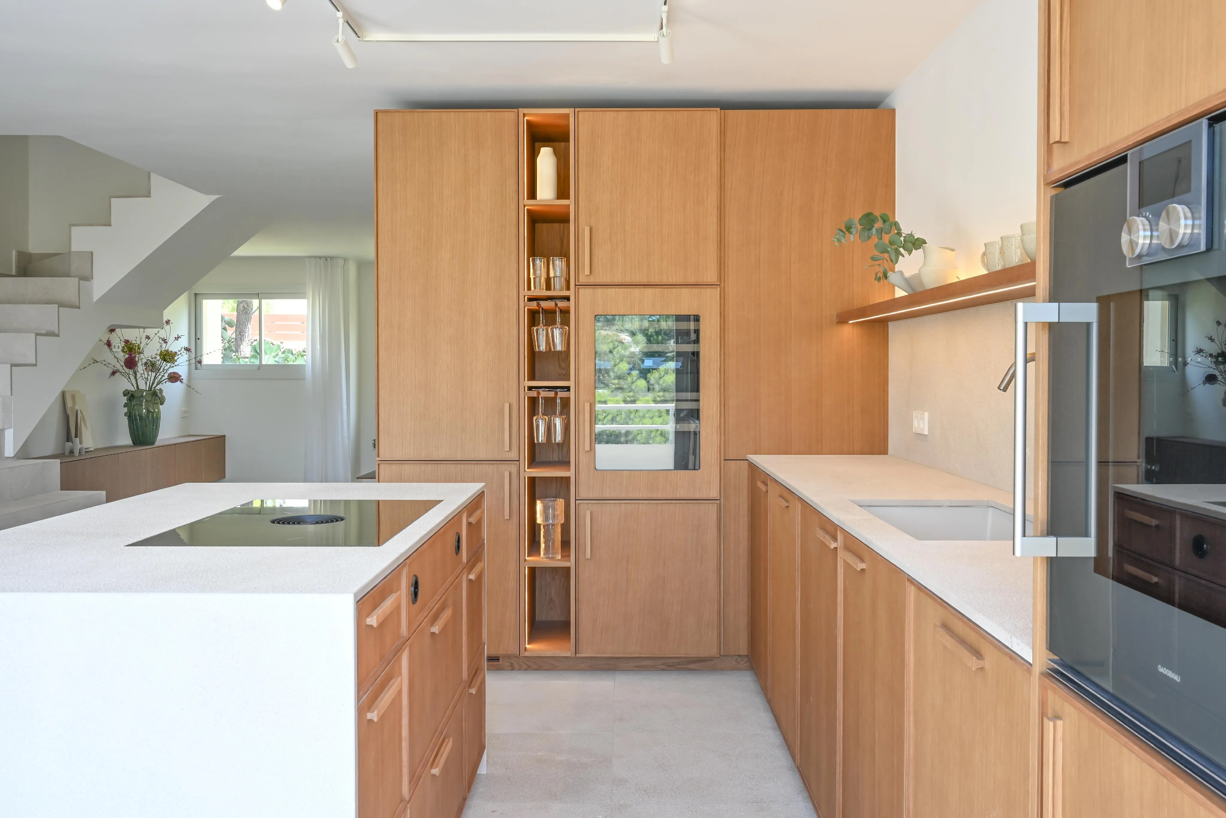 Prachtig triplex penthouse met spectaculair uitzicht op zee-2