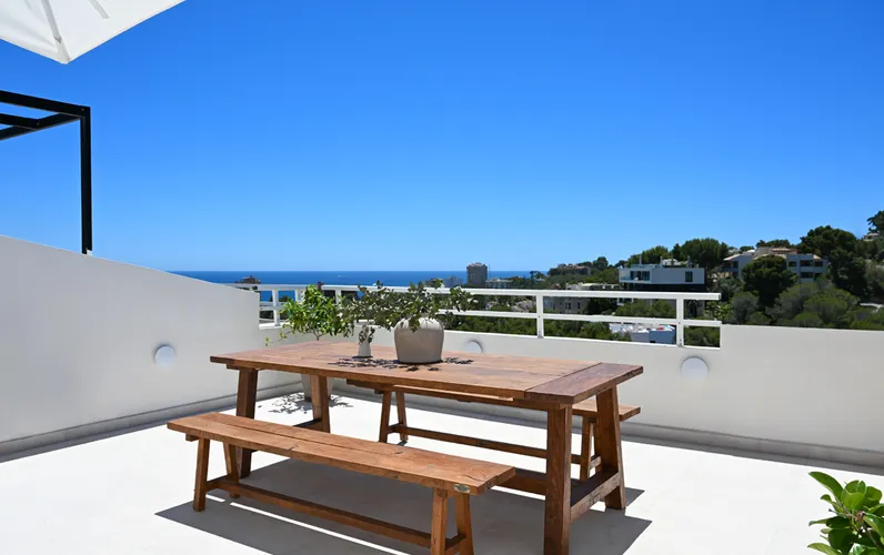 Atemberaubendes Triplex-Penthouse mit spektakulärem Meerblick