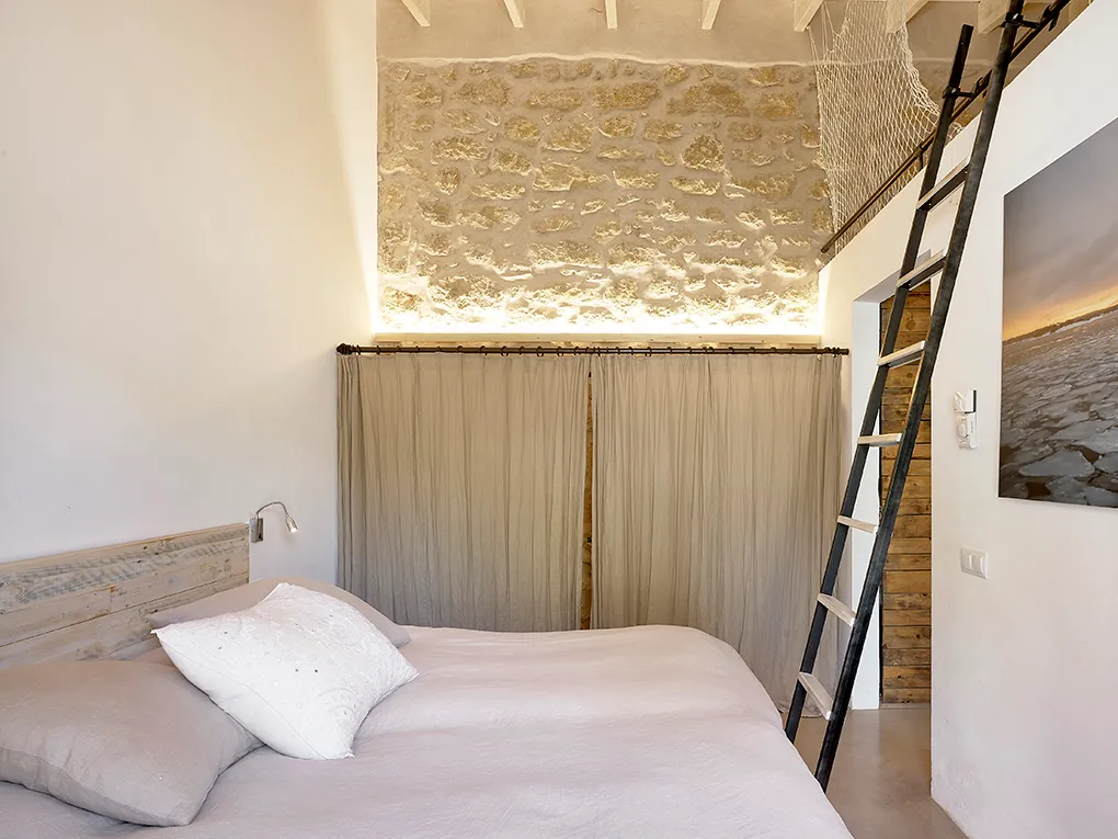 Stilfuld finca med udsigt i Establiments-11