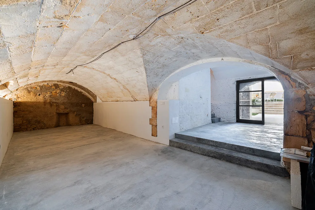 Casa de pueblo reformada con piscina y vistas-14