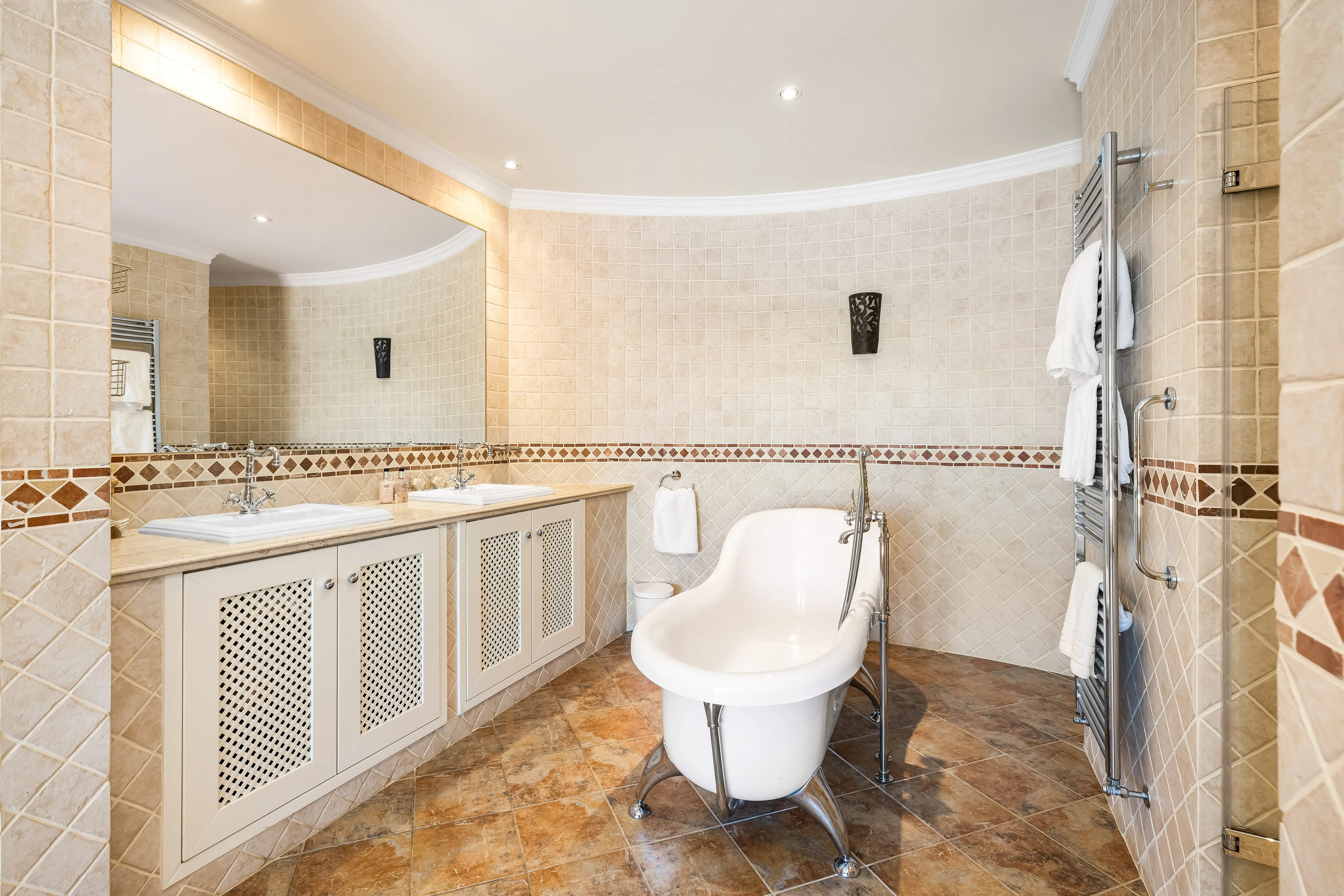 Vila mediterrània en un oasi privat  en Palmanova-14