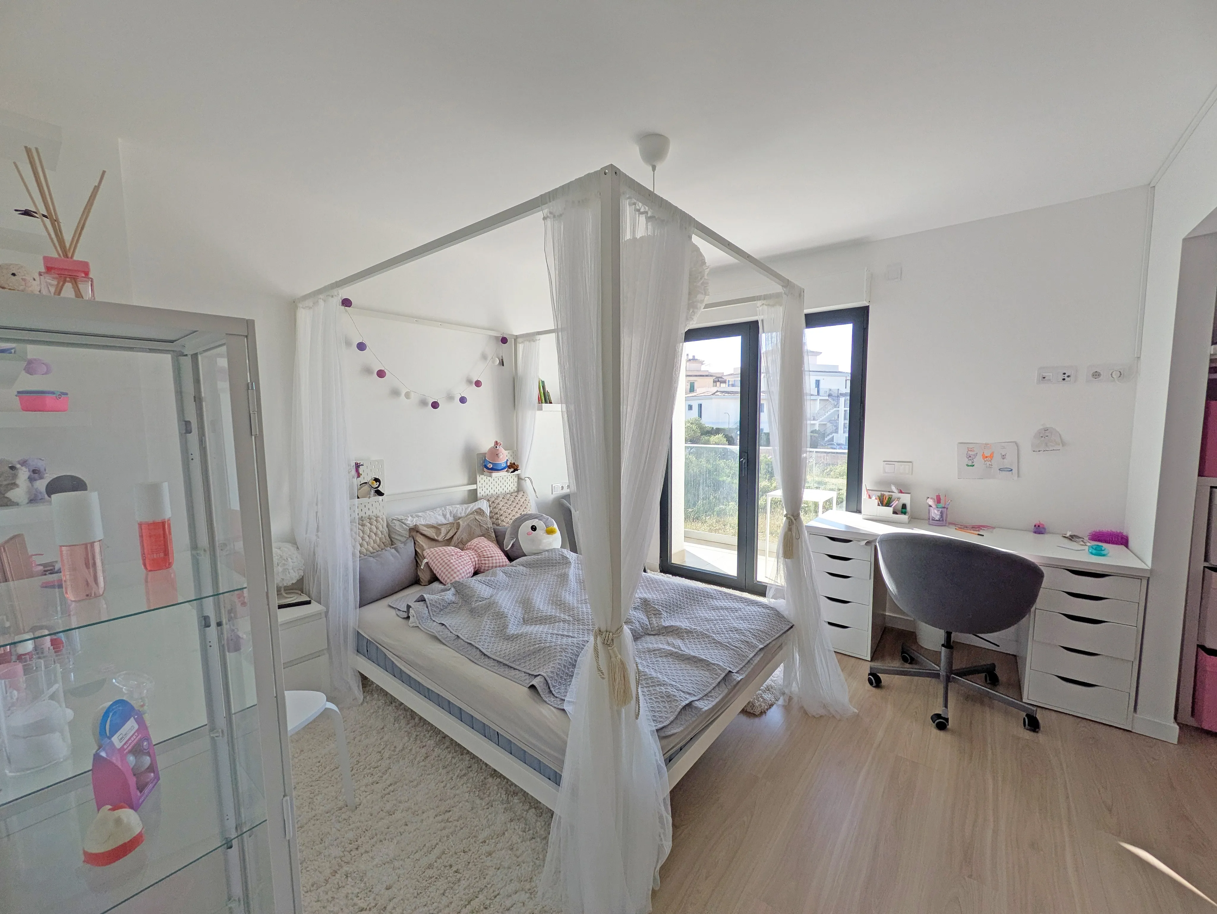 Nowy dom w zabudowie bliźniaczej w Las Palmeras-12