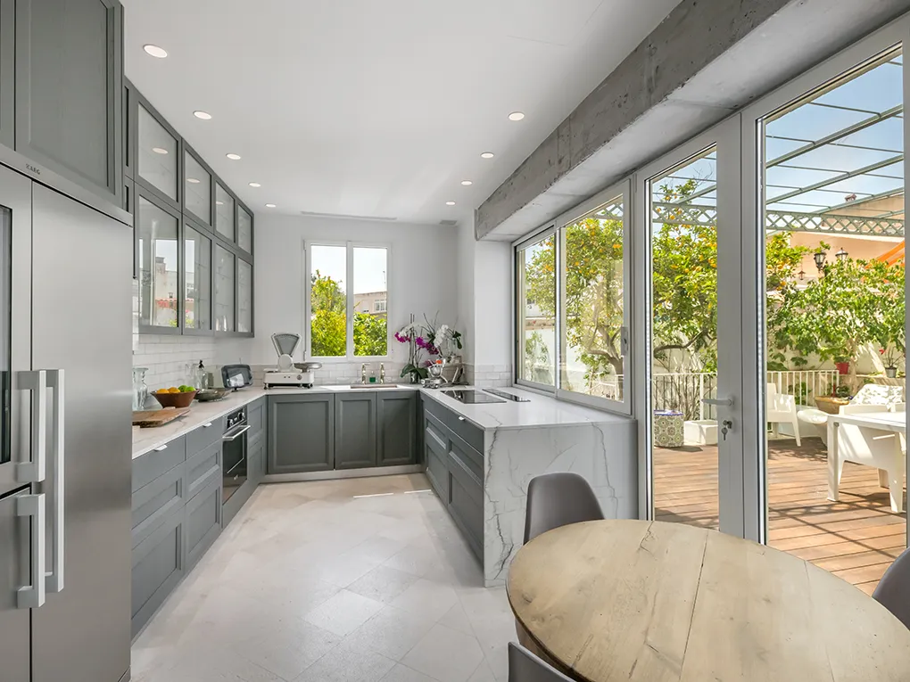 Spectaculair topklasse huis met tuin en zwembad in Ciudad Jardin - Palma de Mallorca-8