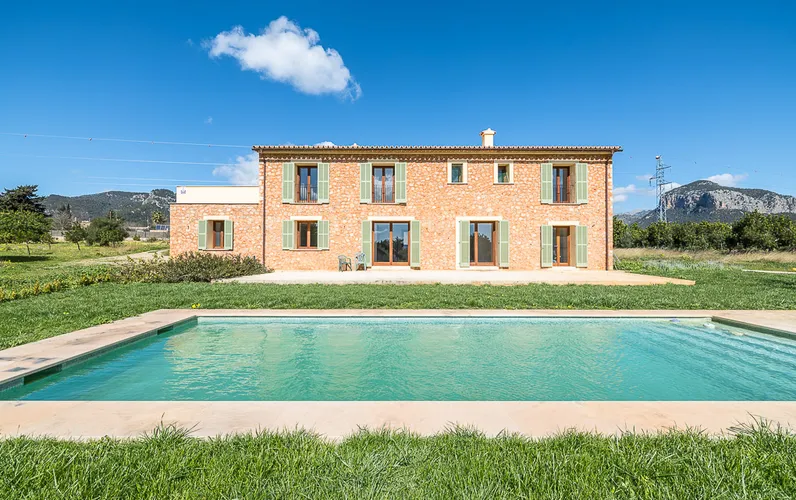 Bella casa di campagna vicino ad Alaró