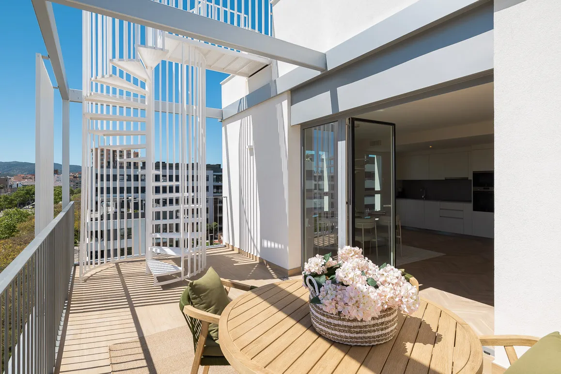 Penthouse exclusif avec vue sur la mer dans un emplacement de choix-15