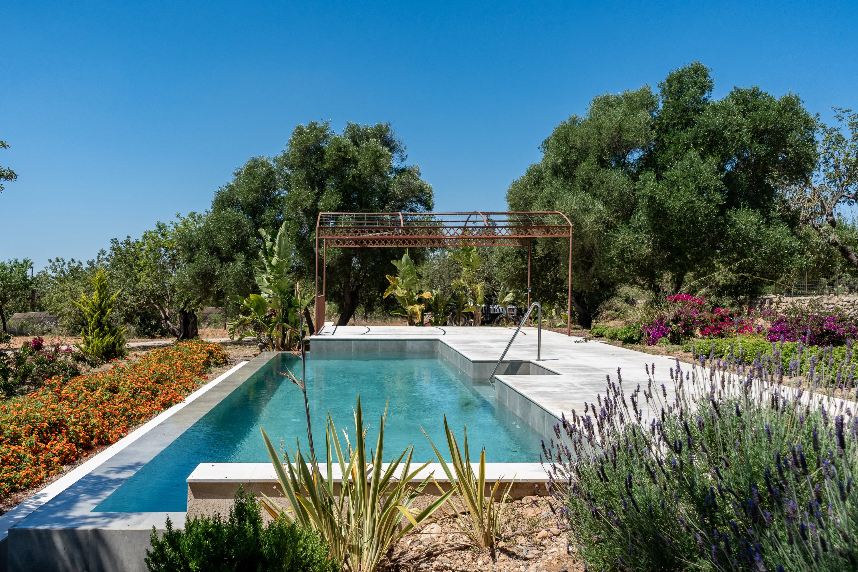 Outstanding new built finca in prime location in Alaro-6