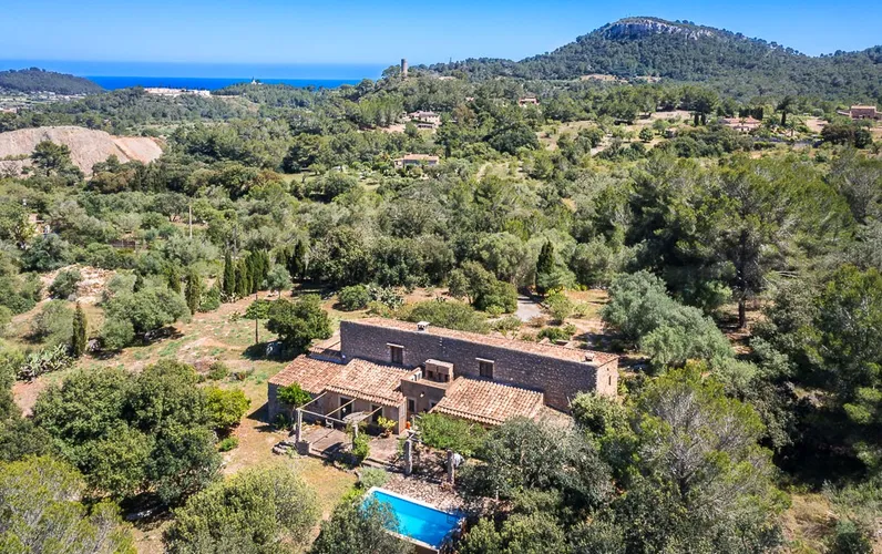 Finca historique avec deux unités d'habitation près de Son Servera