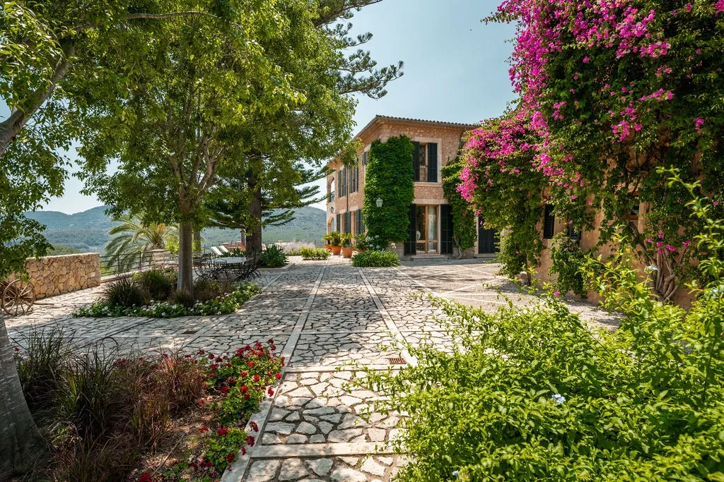 Impressive Majorcan country manor house-4