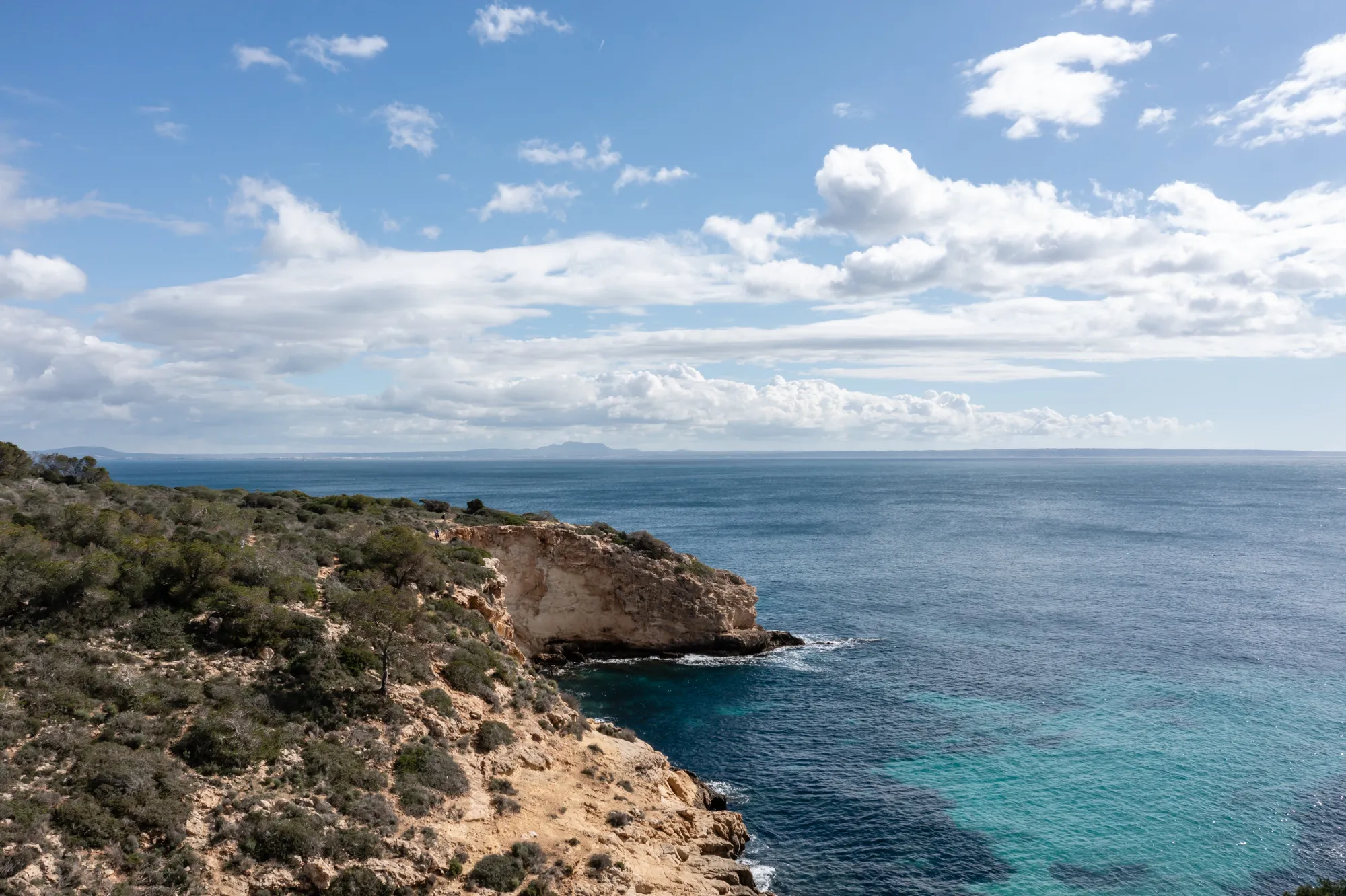 Villa i første række til havet med adgang til havet-19