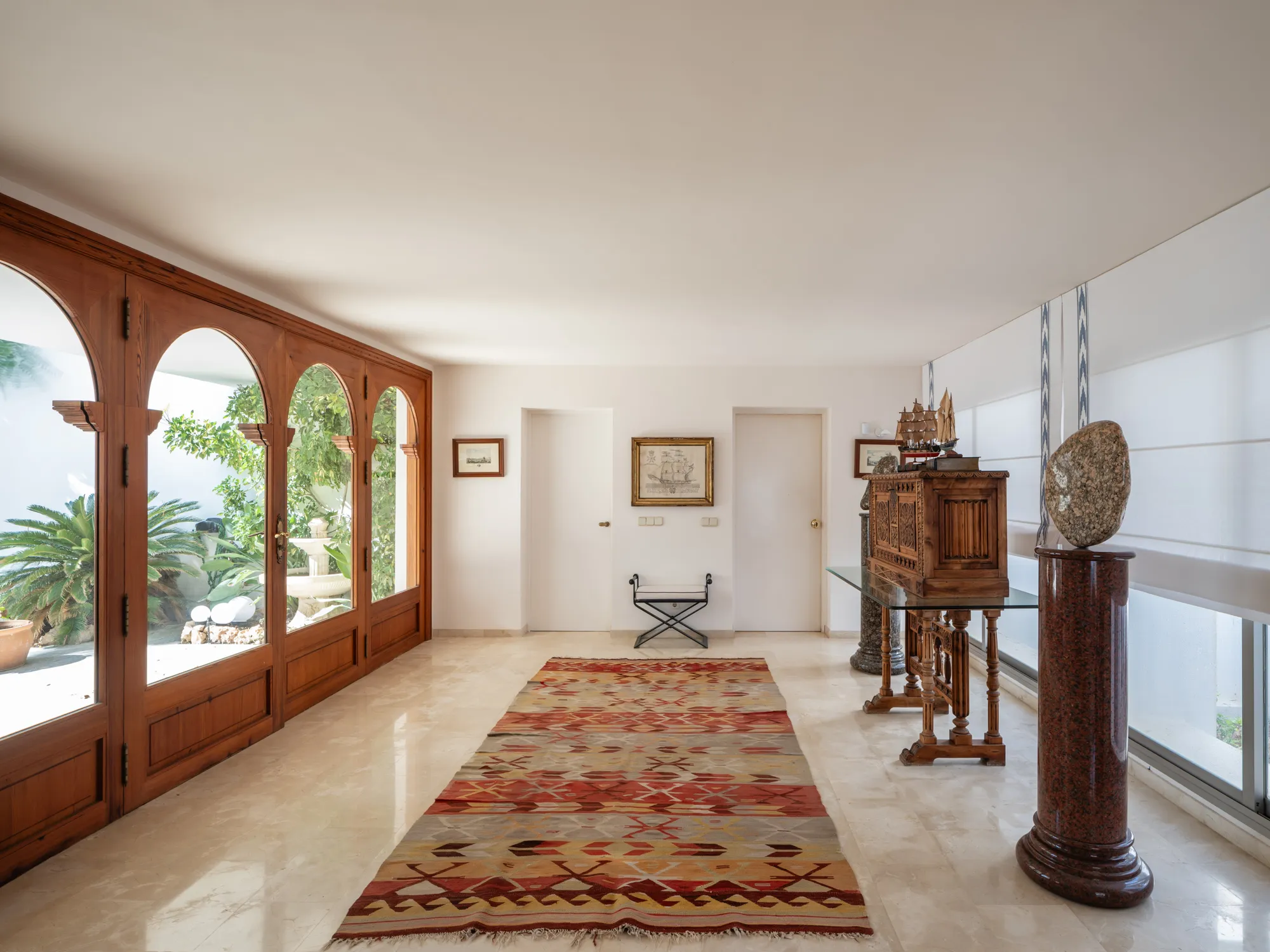 Propiedad en primera linea con acesso al mar-9