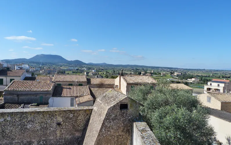 Casa de pueblo con excepcional potencial de renovación en Montuïri