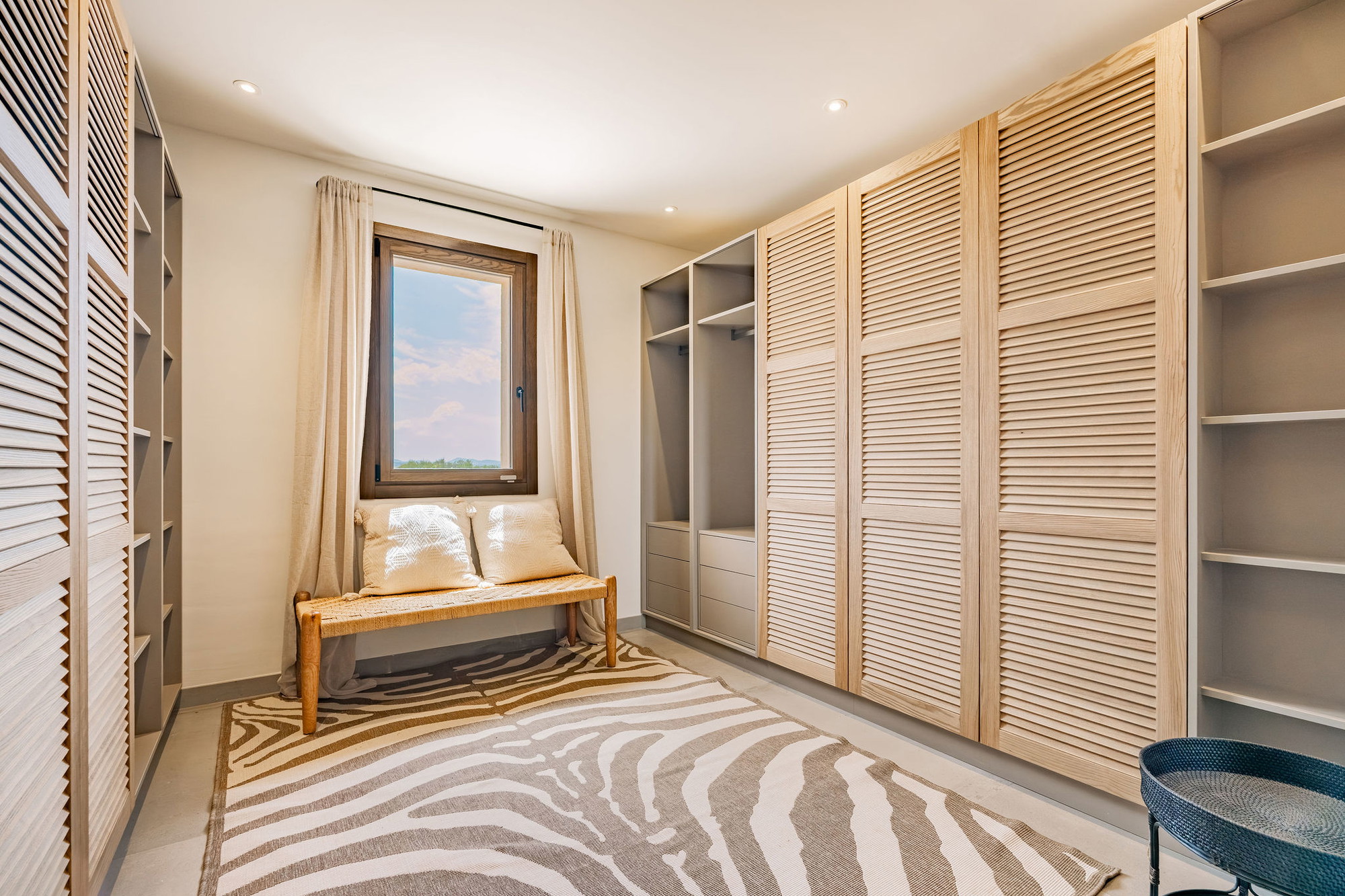 Mediterranean new-build finca with character and the vision of your own winery-13
