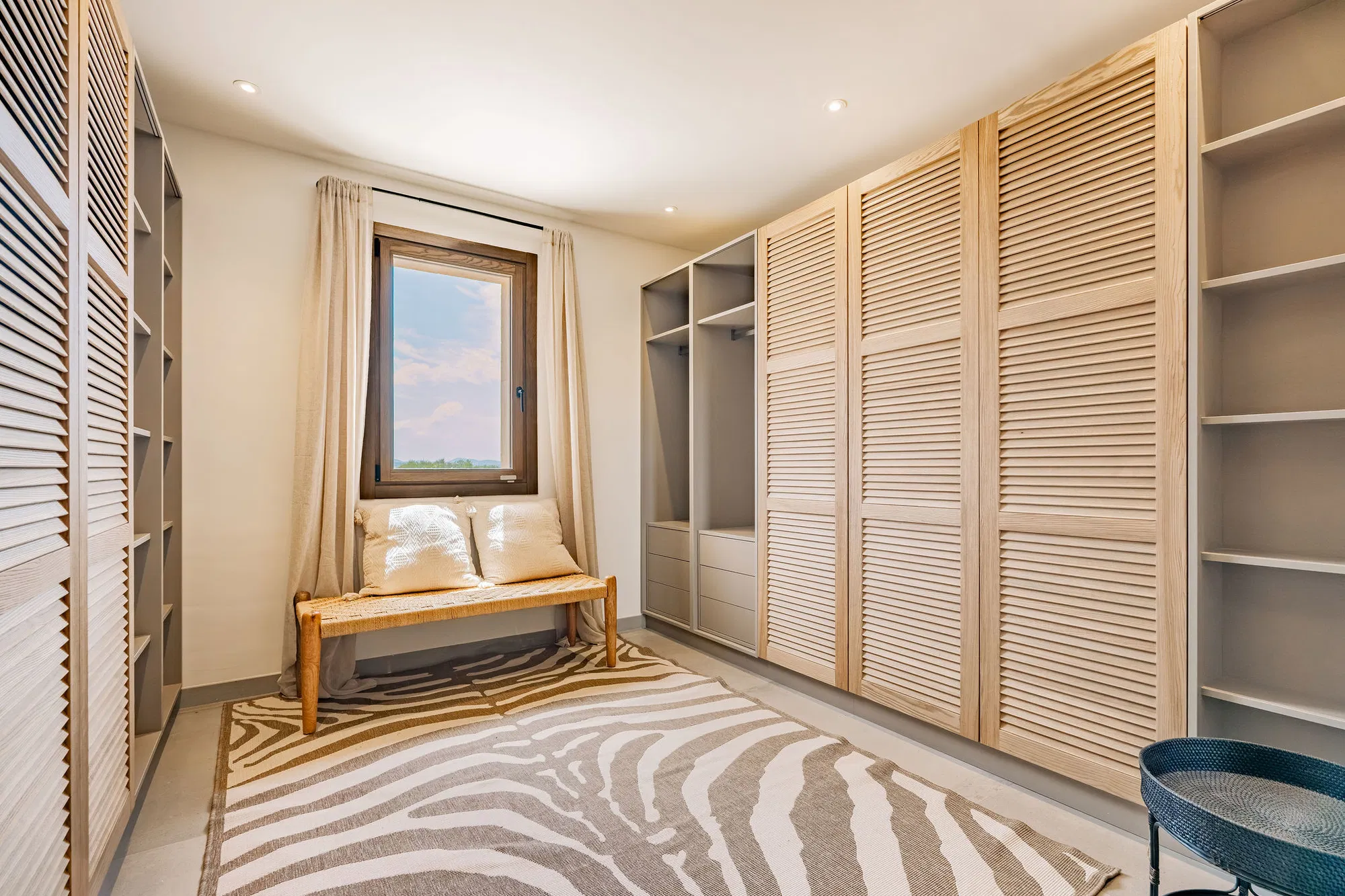 Mediterranean new-build finca with character and the vision of your own winery-13