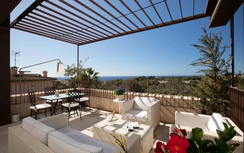 Exclusive living experience with sea view in La Bonanova