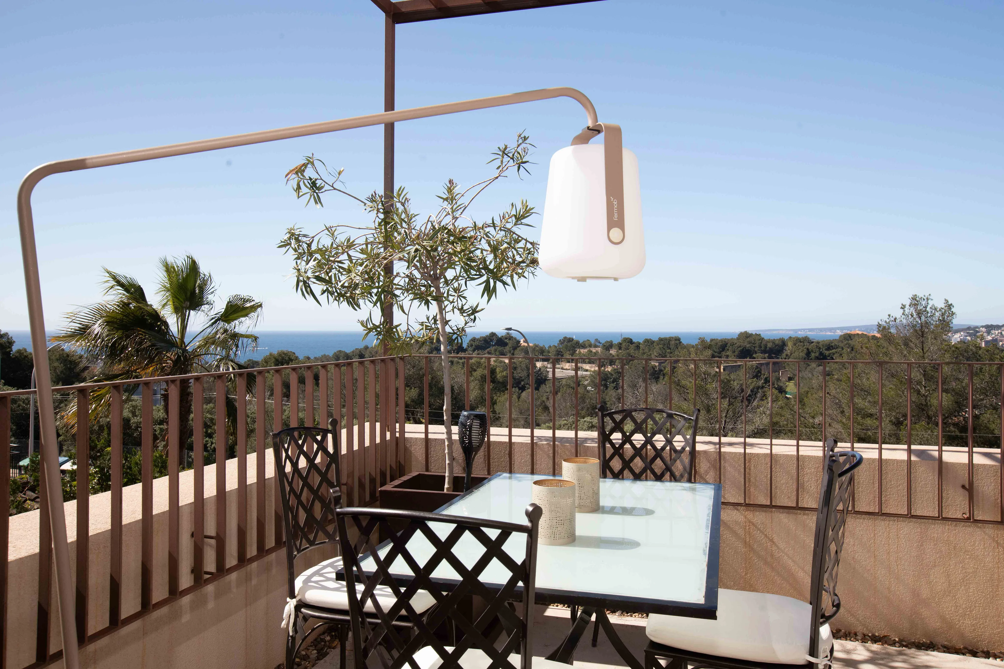 Exclusive living experience with sea view in La Bonanova-15