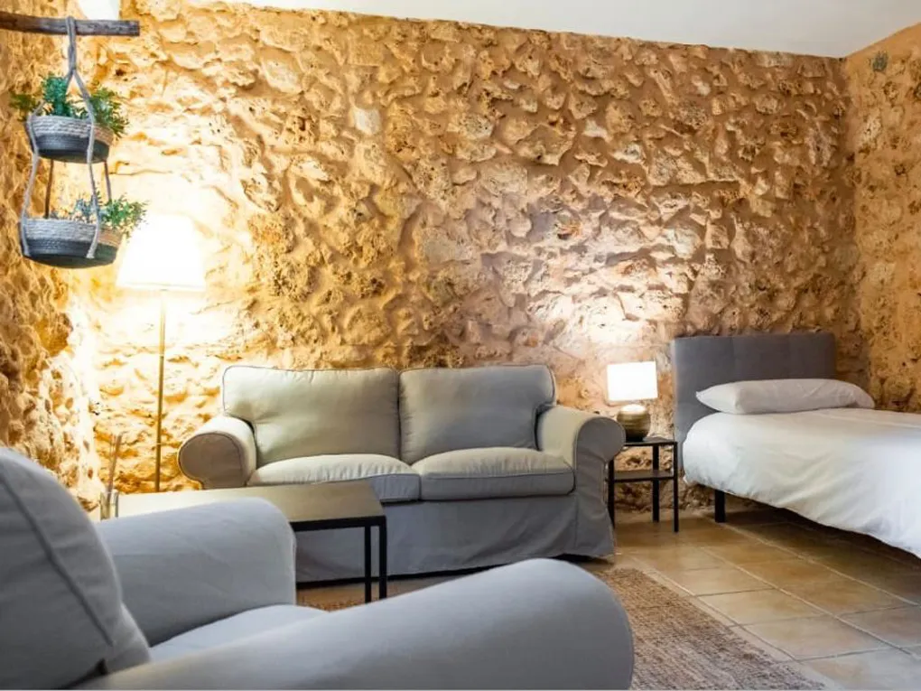 Elegant landsted med utrolig charme-10