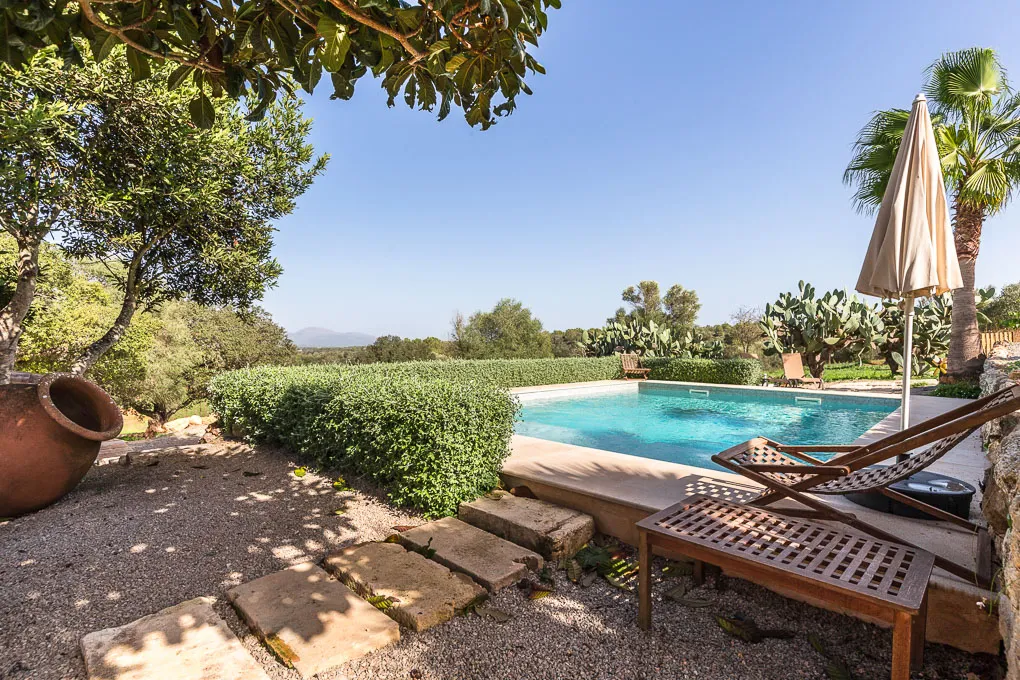 Elegant landsted med utrolig charme-17