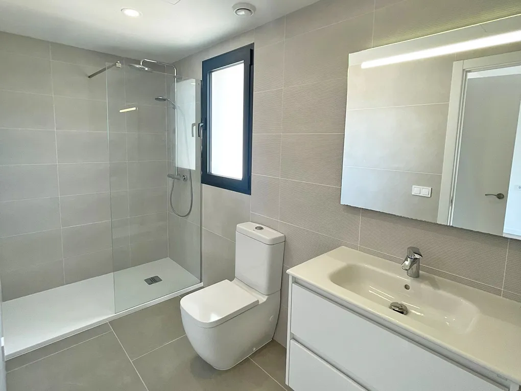 Newly built semi-detached house overlooking the Bay of Palma-8