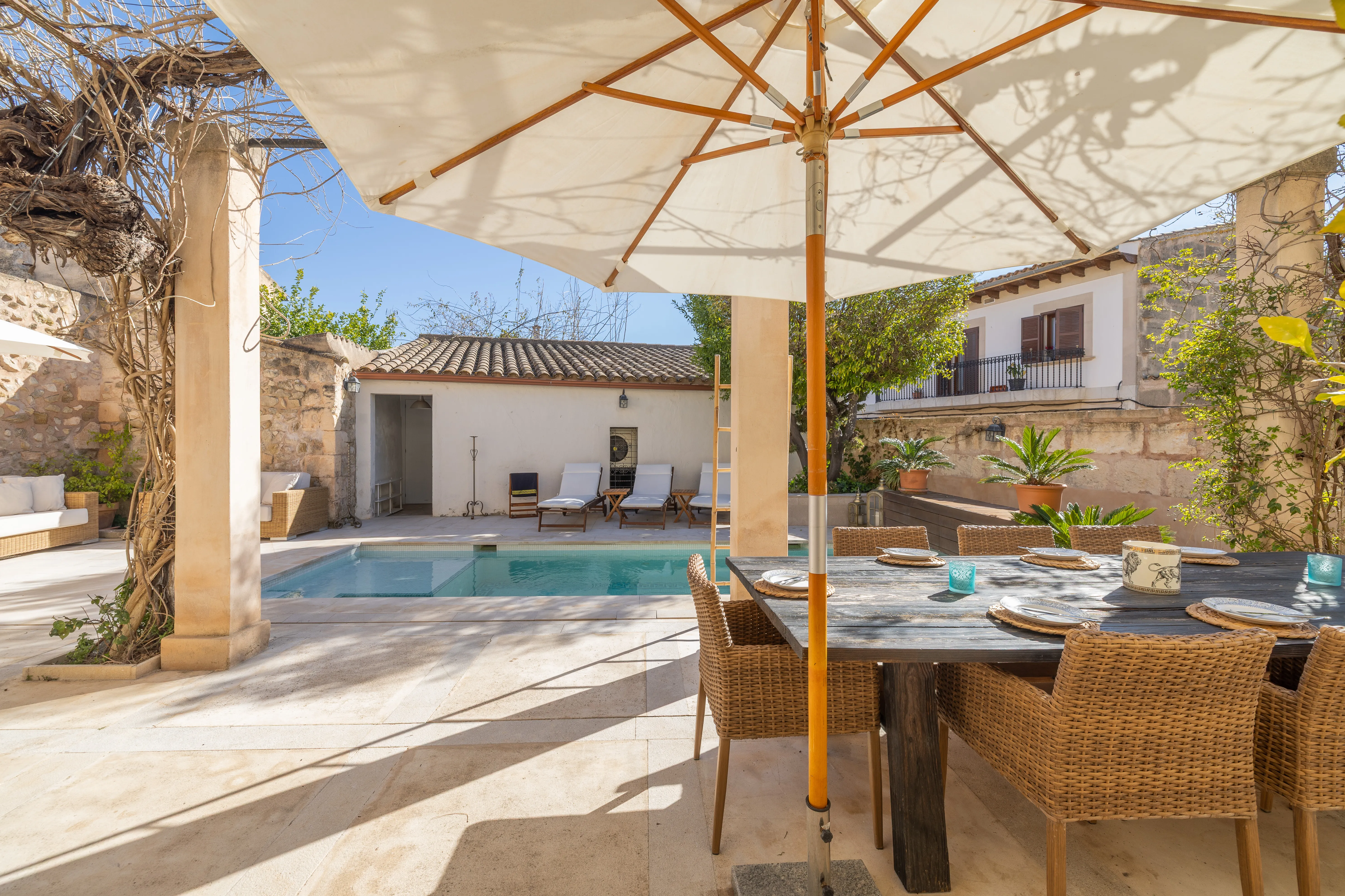 Excepcional y espaciosa de pueblo con piscina en Sant Joan-25