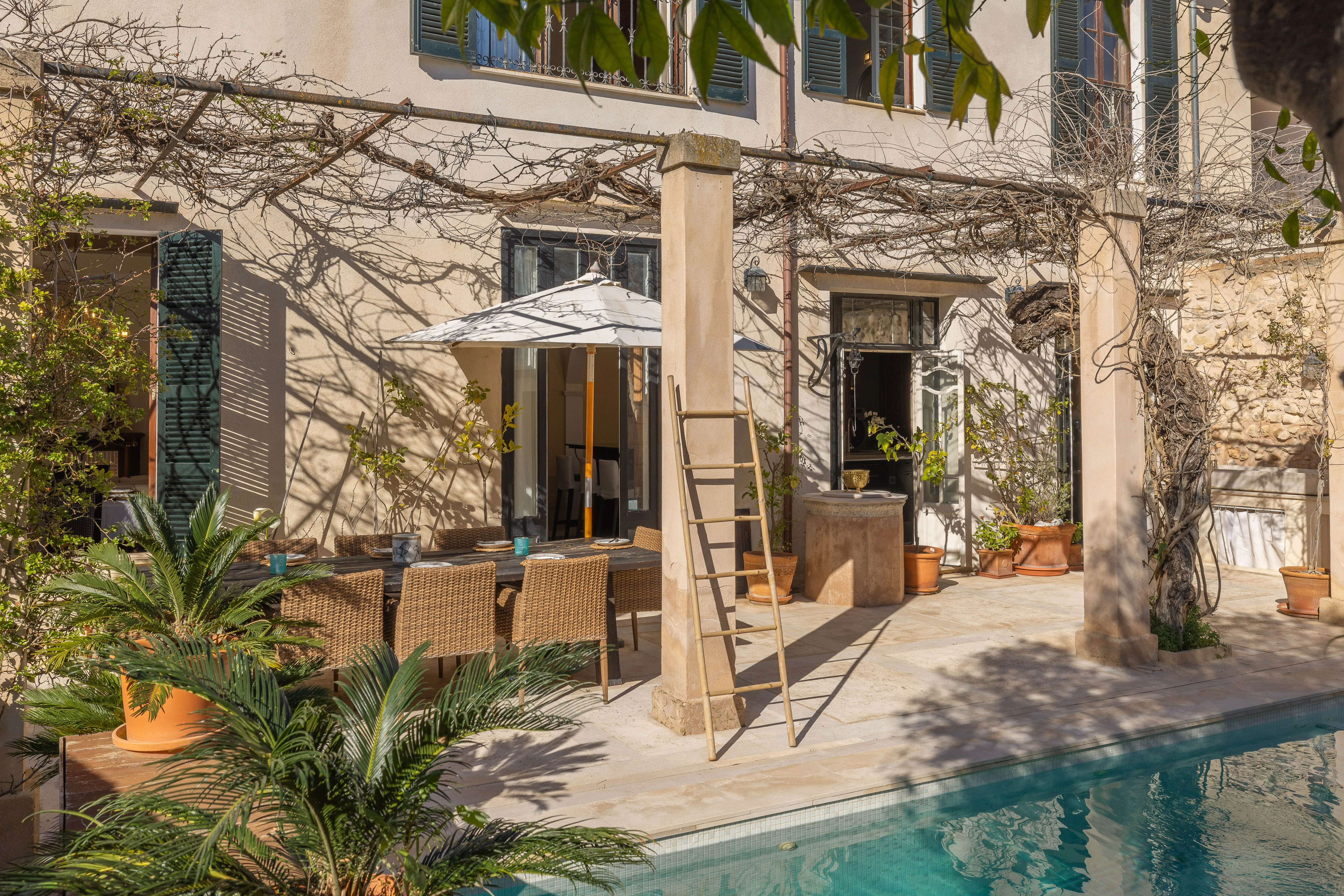 Exceptional, spacious townhouse with a pool in Sant Joan-3