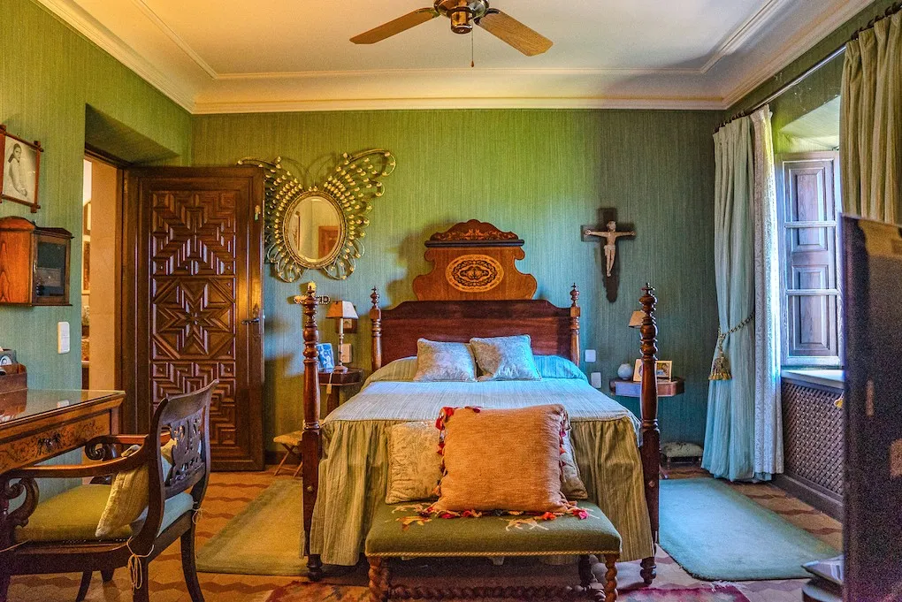 Investment property with two manor houses-14