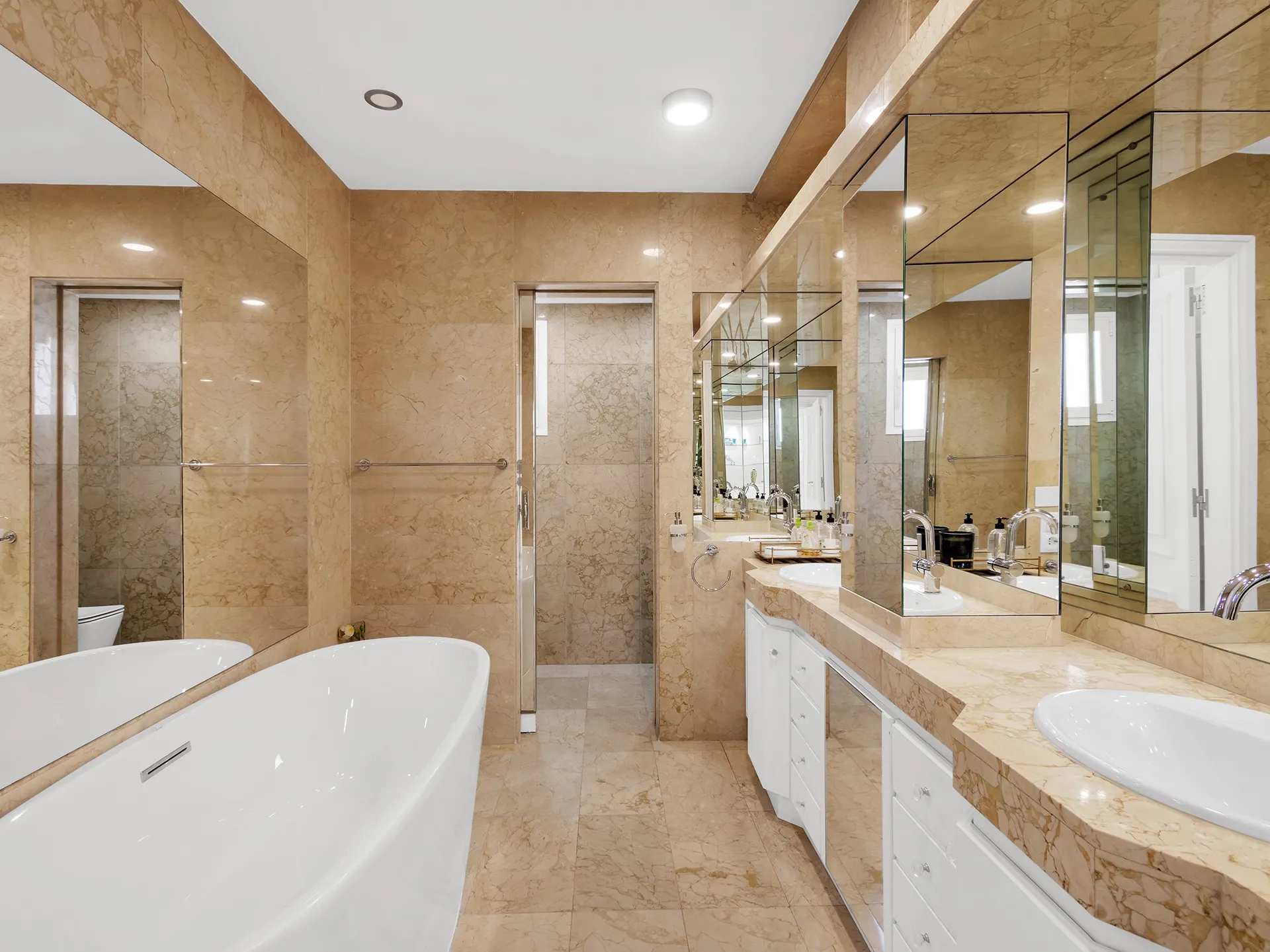 Ekskluzywny penthouse w Palmie z fantastycznym widokiem na port-7