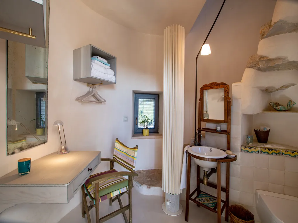 Modern wohnen mit historischem Mühlturm und Meerblick-12