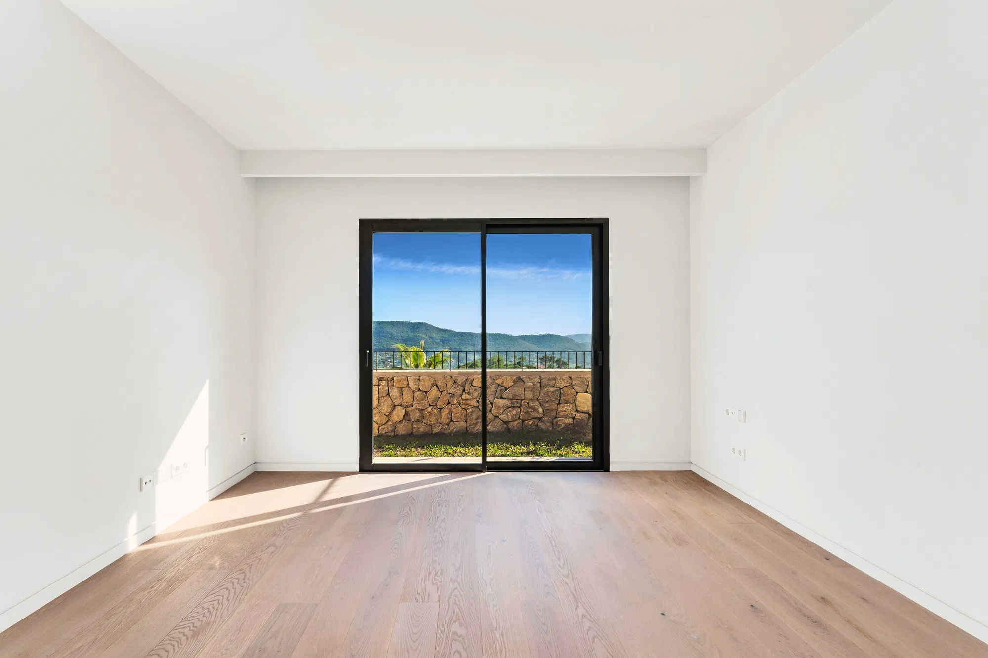 Exclusive townhouse in the luxury complex Amber Village - Port Andratx-12