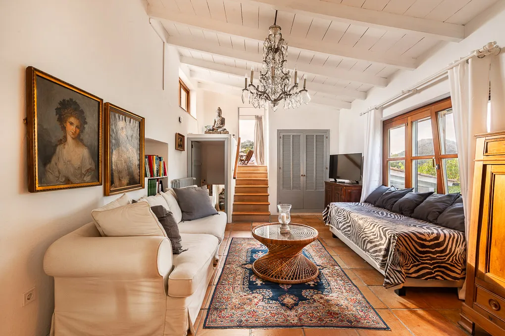 Unik finca-ensemble med boutique-karaktär och havsutsikt nära Cala Agulla-12