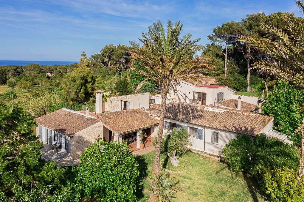 Unik finca-ensemble med boutique-karaktär och havsutsikt nära Cala Agulla-15