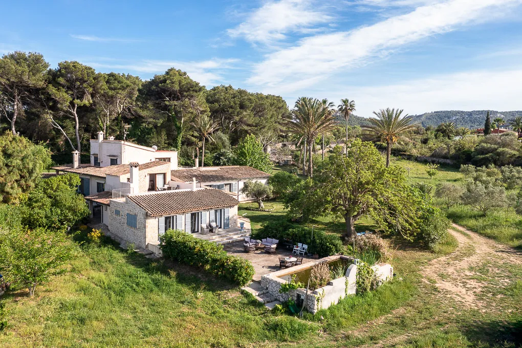 Unik finca-ensemble med boutique-karaktär och havsutsikt nära Cala Agulla-14