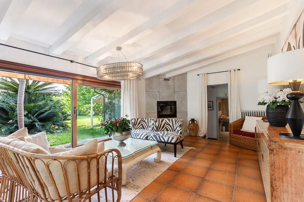 Unik finca-ensemble med boutique-karaktär och havsutsikt nära Cala Agulla-4