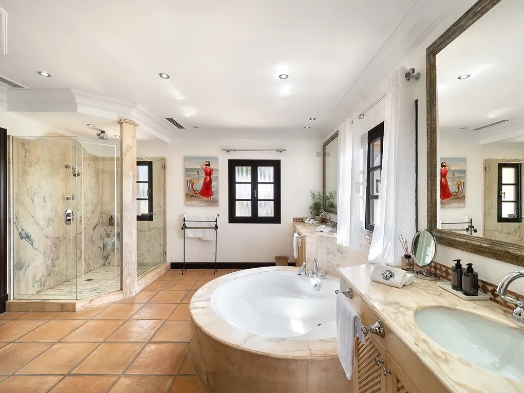 Luksusowa willa z widokiem na morze i licencją na wynajem w Costa d'en Blanes-8