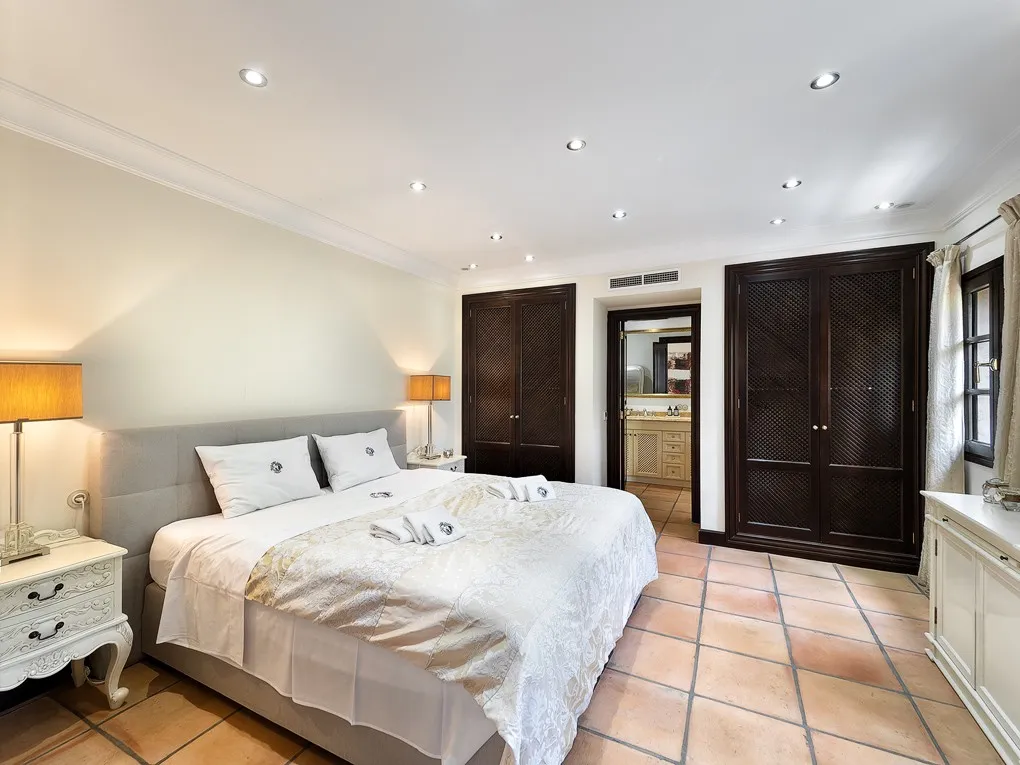 Luksusowa willa z widokiem na morze i licencją na wynajem w Costa d'en Blanes-9