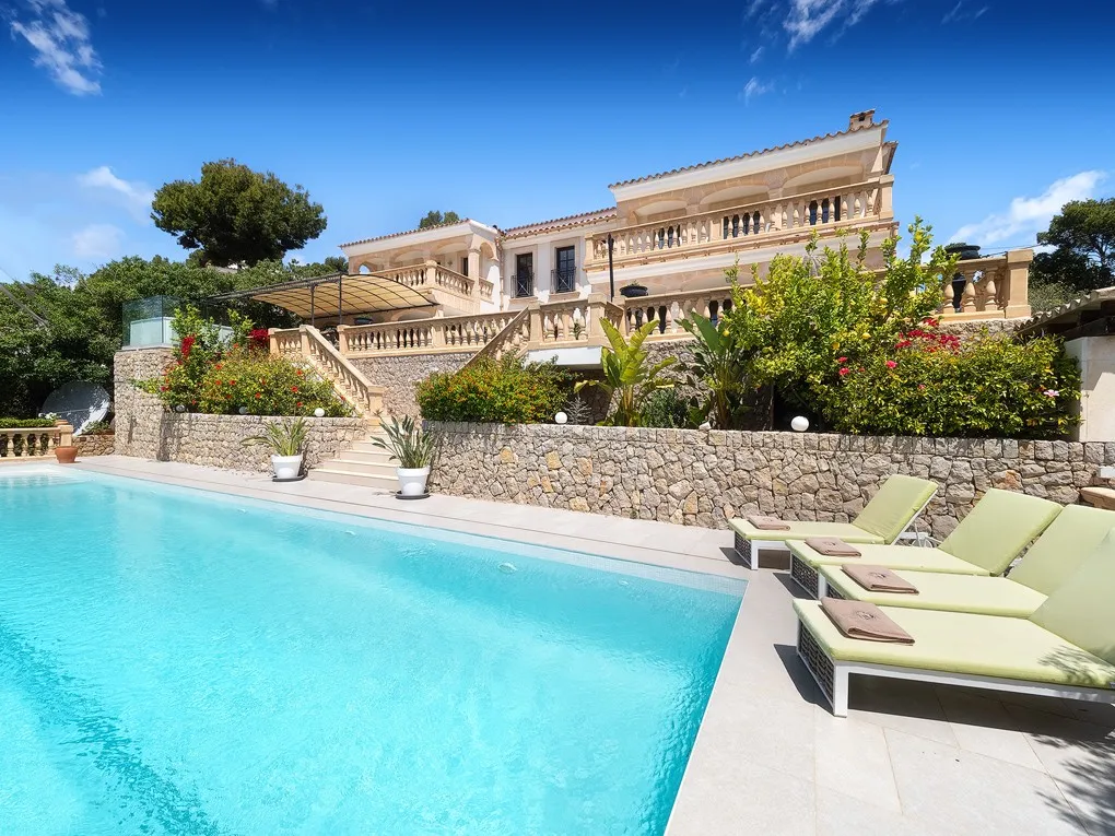 Luksusowa willa z widokiem na morze i licencją na wynajem w Costa d'en Blanes-1