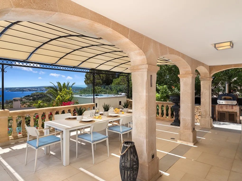 Luksusowa willa z widokiem na morze i licencją na wynajem w Costa d'en Blanes-14