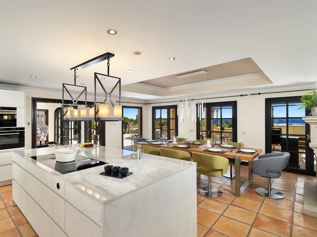 Luksusowa willa z widokiem na morze i licencją na wynajem w Costa d'en Blanes-5