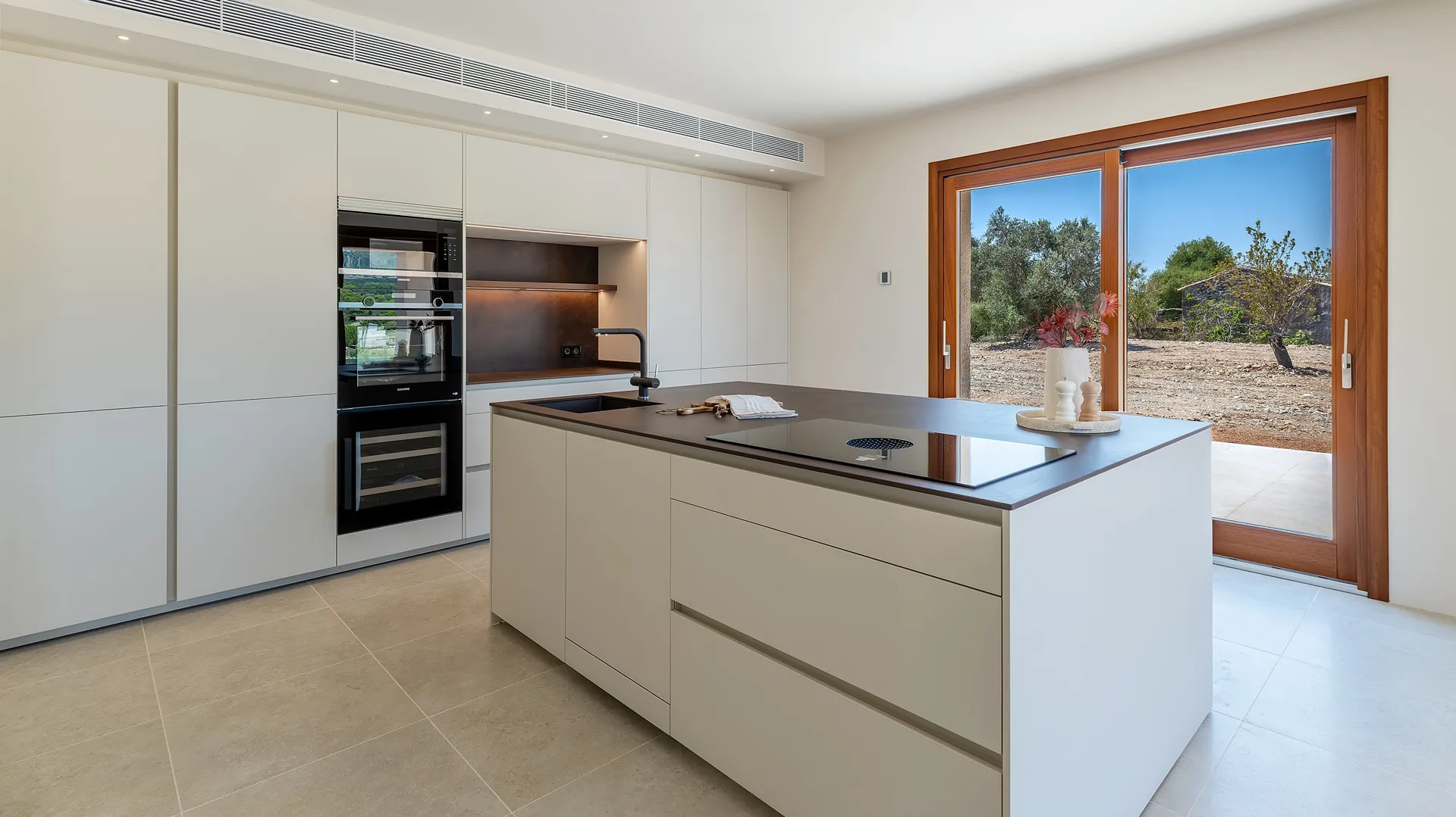 Nuovissima casa di campagna di alta qualità con vista mozzafiato-8