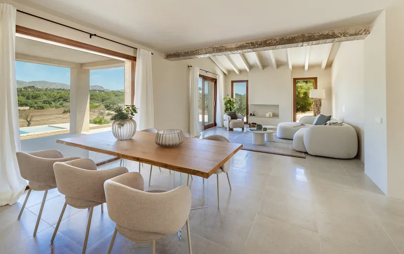 Gloednieuw landhuis van hoge kwaliteit met adembenemend uitzicht