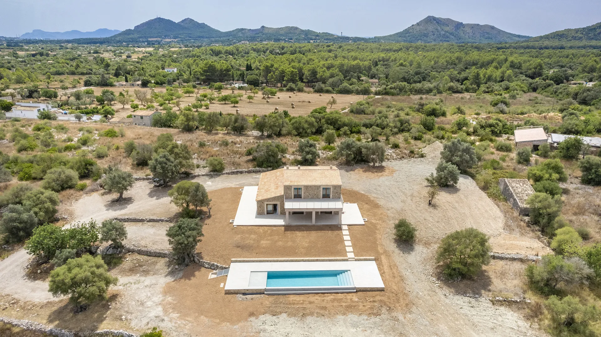 Nuovissima casa di campagna di alta qualità con vista mozzafiato-17