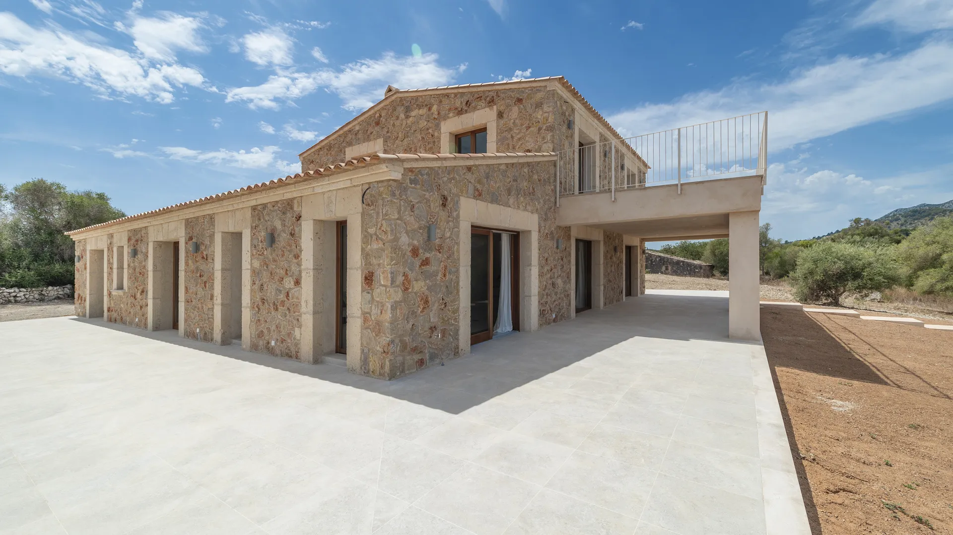 Nuovissima casa di campagna di alta qualità con vista mozzafiato-5