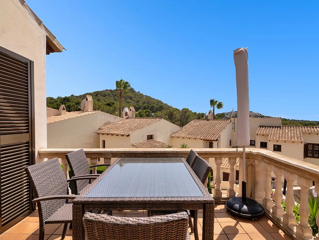Hörnhus i populärt bostadsområde i Santa Ponsa-15