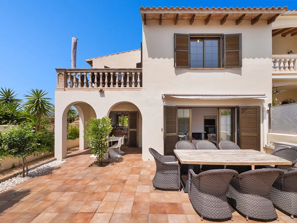 Fritliggende hus i populært kvarter i Santa Ponsa-19