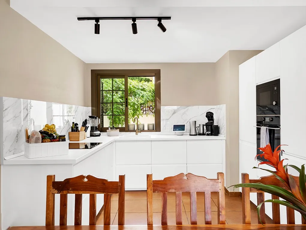 Fritliggende hus i populært kvarter i Santa Ponsa-5