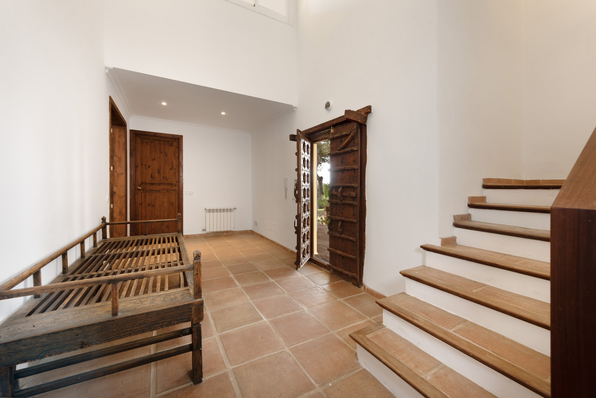 Mediterranean-Style House for Rent in Sol de Mallorca-8