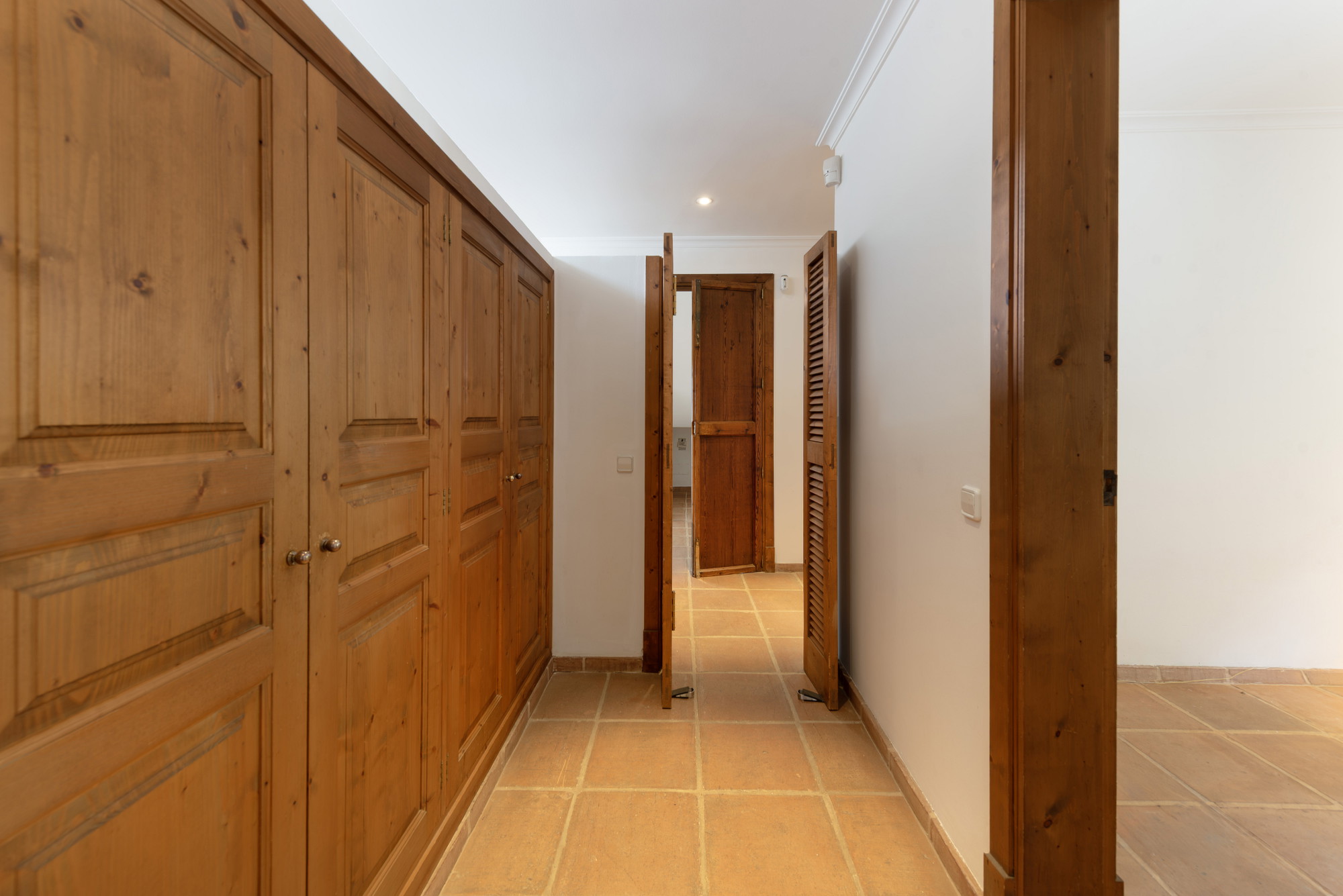 Mediterranean-Style House for Rent in Sol de Mallorca-10