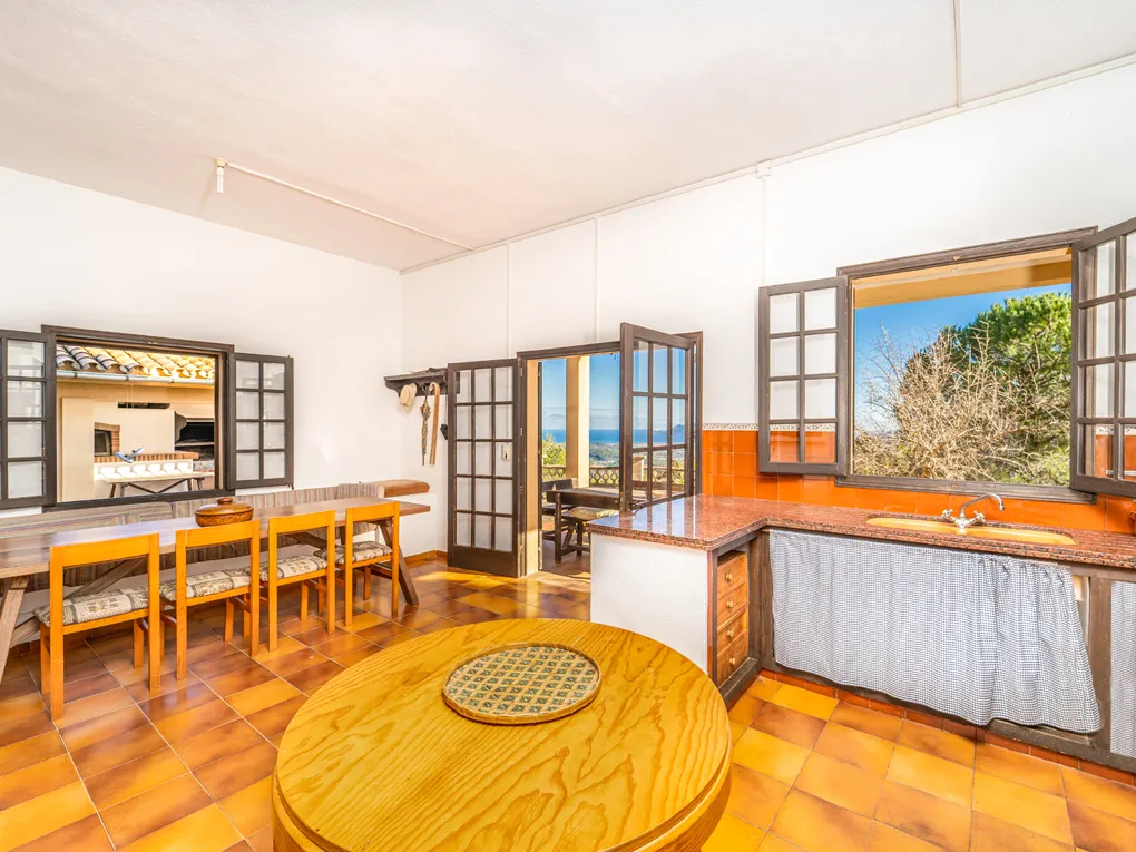 Finca in Pollensa with spectacular sea views-6