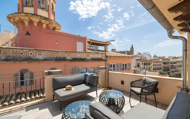 Charming penthouse in Palma's pedestrian zone