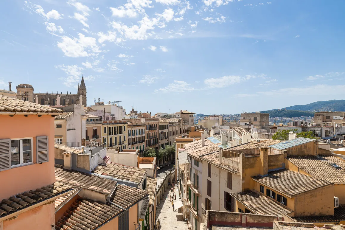Charming penthouse in Palma's pedestrian zone-3