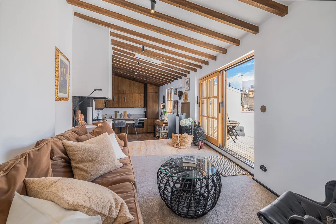 Charming penthouse in Palma's pedestrian zone-2